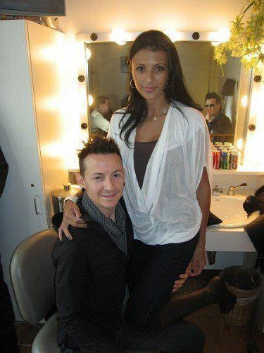 Chester Bennington alături de soţia sa