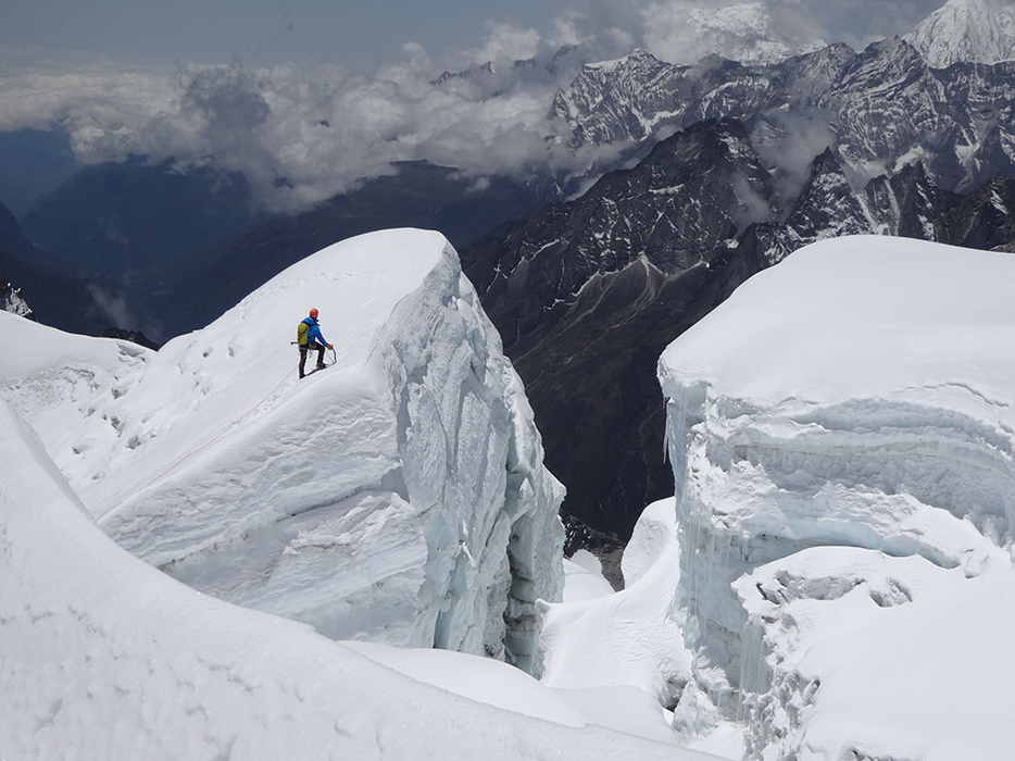 Cunoscutul alpinist Zsolt Torok a fost găsit mort în zona Vârfului Negoiu. Soția lui e îngenuncheată de durere