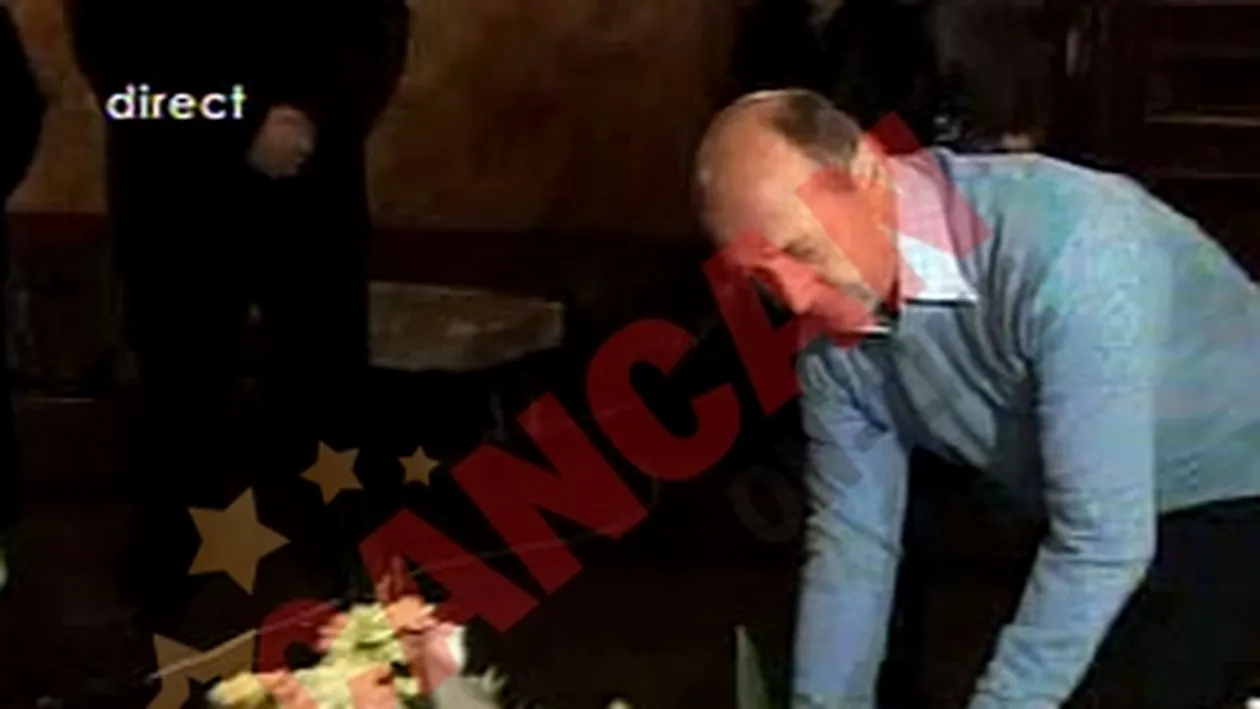 VIDEO Traian Basescu a venit sa-i aduca un ultim omagiu lui Adrian Paunescu