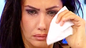 Ultima ora! Oana Zavoranu a amanat inmormantarea mamei sale pana marti. "Marioara e conservata bine, e ca o regina"