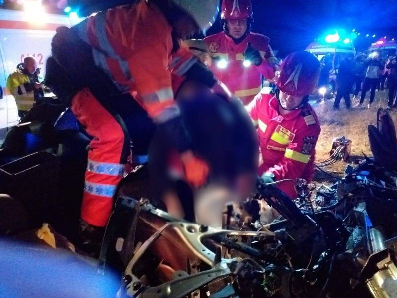 Jale mare în România. Abia acum s-a aflat. Alex a murit