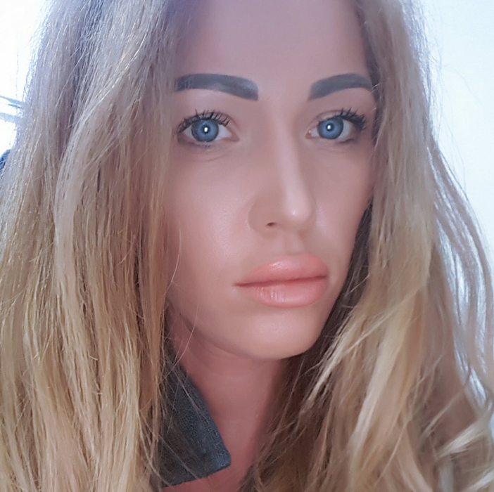 Oana, sora Biancăi Drăgușanu