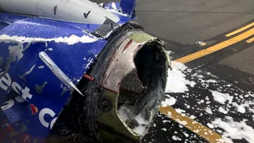 La un pas de o catastrofă aeriană! Un motor al unui avion a explodat în aer! VIDEO