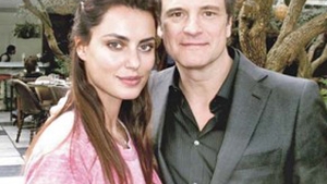 Dupa Madalina Ghenea, alta romanca ia cu asalt starurile de la Hollywood! Catrinel Menghia s-a lipit de Colin Firth!