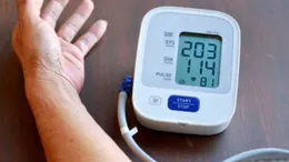 Cum să scazi tensiunea fără pastile. 4 alimente care te țin departe de medic și farmacie