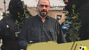 Fiul scriitorului Andrei Pleșu ”lucra” la o fermă de cannabis în subsolul blocului + noi detalii din anchetă