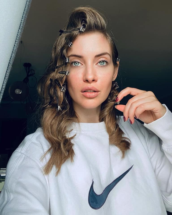 Iulia Albu, atac devastator la fostul soț: ”A pus în pericol sănătatea fiicei mele! Vom merge să ne testăm!” Ce s-a întâmplat de revelion