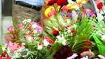 Cui cumpara flori familia Saftoiu?