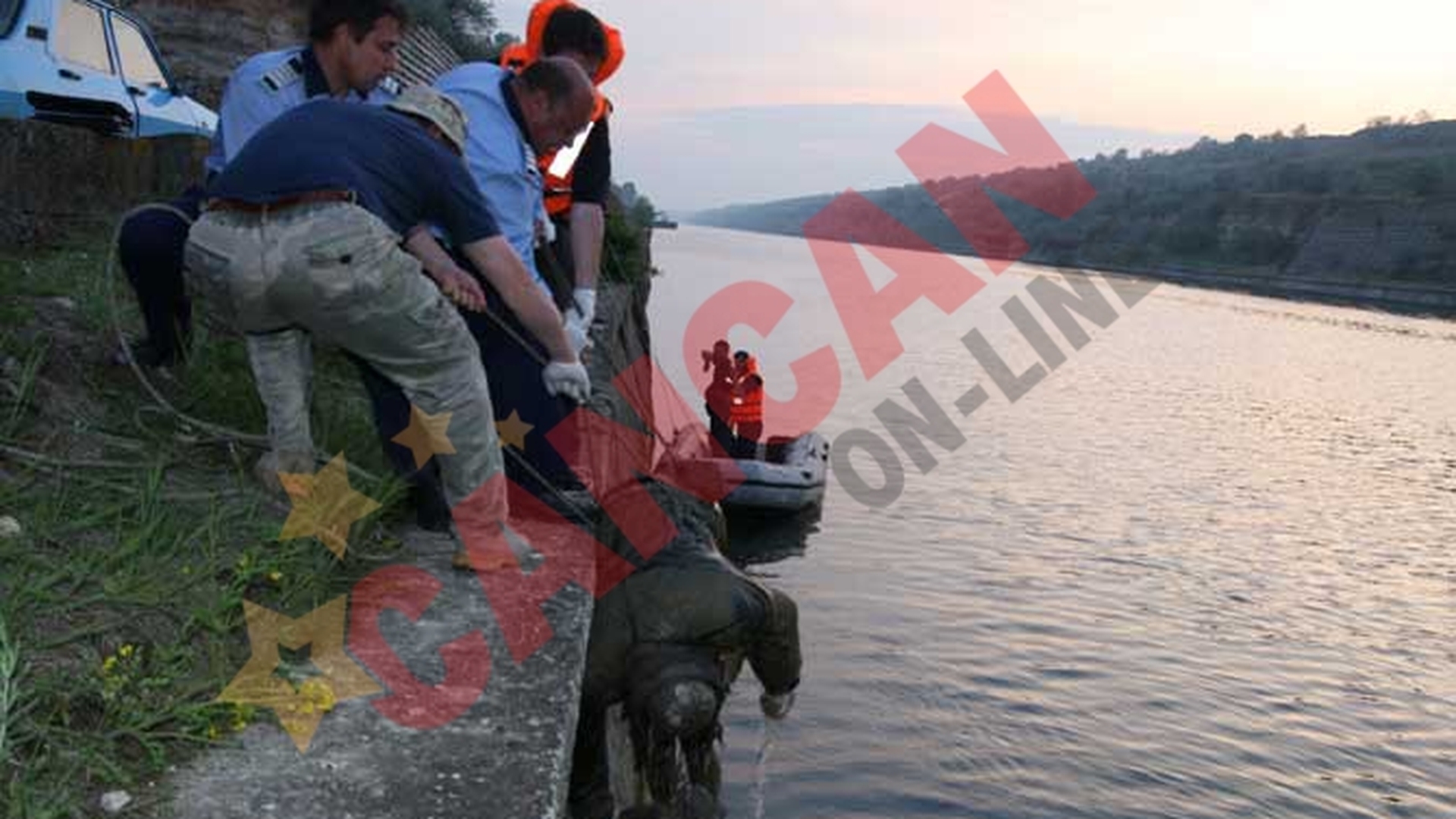 Bahaian se plange ca au vrut sa-l ucida in arest