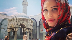 Iulia Vântur, însărcinată cu Salman Khan?! "Sper să fiu o mamă responsabilă și bună"