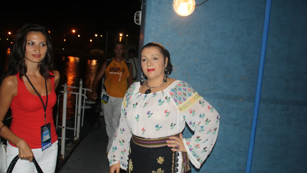 S-a trezit cu un intrus in casa! Catanga: Ajunsesem sa dorm cu fi-miu si cu Padureanu in pat, sa ne ingramadim intr-o camera