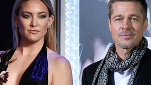 Cum şi-a făcut apariţia iubita lui BRAD PITT la petrecerea de după gala de decernare a premiilor OSCAR! KATE HUDSON a atras toate privirile