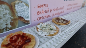 Rețetă de langoși de post ca la mănăstire. Ai nevoie de doar 4 ingrediente