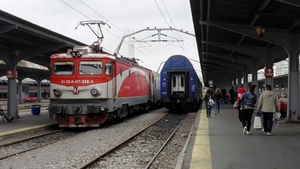 TEST IQ | La 10:00, un tren pleacă dinspre București spre Constanța (200 km), cu viteza de 100 km/h. La 10:30, alt tren pleacă din Constanța spre București, cu 50 km/h. La ce oră se întâlnesc?