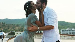 Mesajul Mădălinei Ghenea după ce a fost surprinsă alături de un bărbat misterios. A dezvăluit un detaliu din viaţa intimă a tânărului vopsit