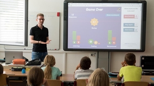 Cât câștigă un profesor în România, în funcție de vechime. Câți lei primește lunar