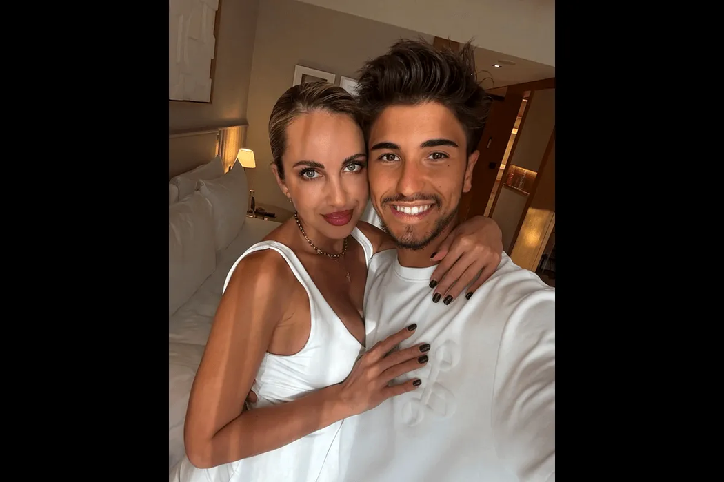 Otniela, mesaj trist după ce a fost părăsită de Sebastian Dobrincu: ”Îmi dau lacrimile”