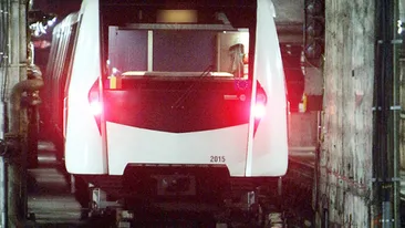 Ultima oră! A murit după ce s-a aruncat în faţa metroului, la staţia Izvor!