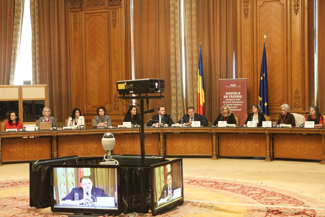 Comunicat: Primul și singurul studiu național dedicat femeilor între 40 și 65 de ani arată urgența unei acțiuni naționale privind femeile aflate la menopauză
