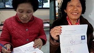 Femeia din imagine a reușit să ia carnetul de șofer din a 960-a încercare! Ireal câți bani a cheltuit, în total