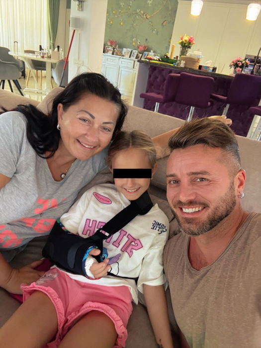 Panică pentru Gabriela Cristea! Fiica ei a ajuns de urgență pe masa de operație: „Am lăsat petrecerea și am plecat la spital”