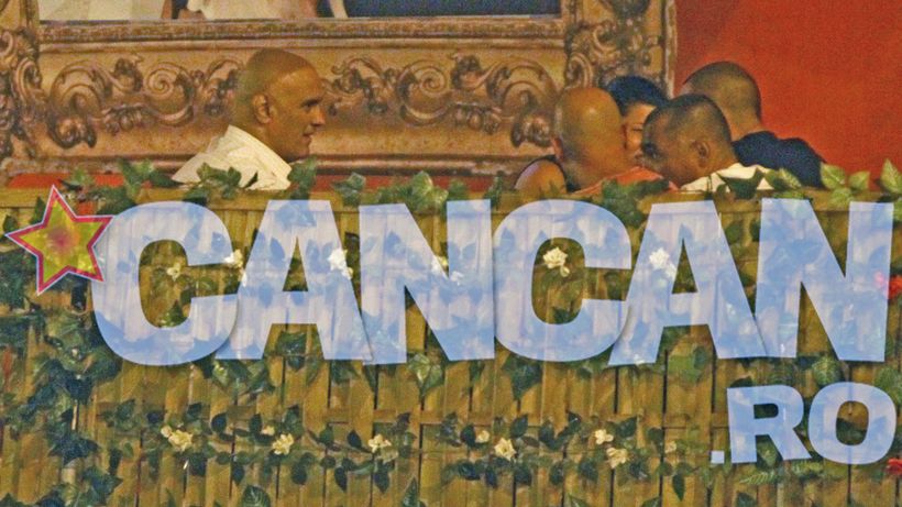 Fane Spoitoru a ajuns in “umbra” lui Florin Salam. Fostul lider al lumii interlope a petrecut ca pe vremuri