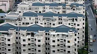 Disperat sa vanda! Un dezvoltator imobiliar chinez da un BMW gratis celor care cumpara apartamentele sale!