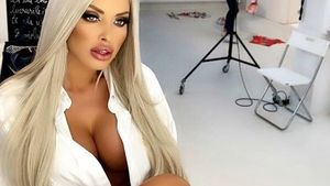 Loredana Chivu, reacție după presupusa tentativă de sinucidere și scandalul din fața blocului cu iubitul: „Am obosit!”