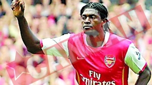 "Tunarii" nu-l lasa pe Adebayor sa plece