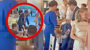IMAGINI BOMBĂ. Nicușor Dan, show pe ringul de dans la o nuntă, lângă București! Președintele s-a distrat în weekend cu prima doamnă și fiul lor, Antim