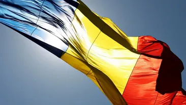Schimbare majora! Tricolorul va avea stema tarii, conform noii Constitutii
