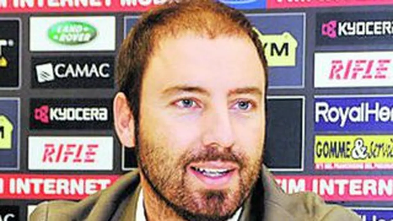 Oficialii si fanii alb-negrilor sunt in al noualea cer cu Mutu! La Cesena a ajuns Zeul