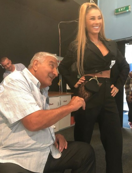 Imagini nedifuzate ieri de Pro TV din culisele emisiunii lui Cătălin Măruță. Ce a făcut Anamaria Prodan