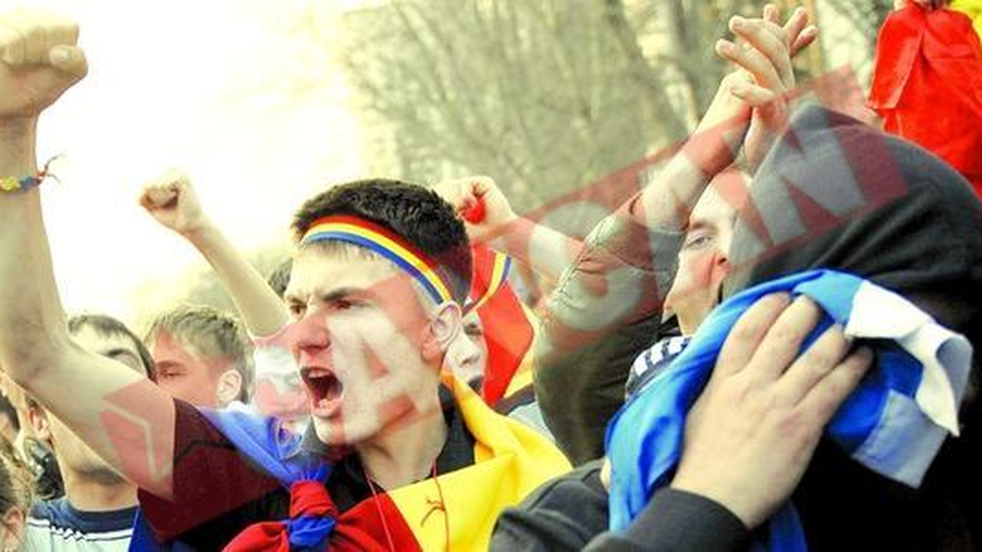 Au ocupat Parlamentul si Presedintia de la Chisinau
