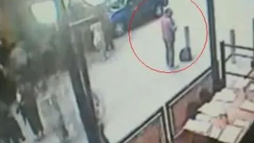 VIDEO VEZI AICI imagini surprinse de un turist cu presupusul autor al atentatului esuat de la New York!