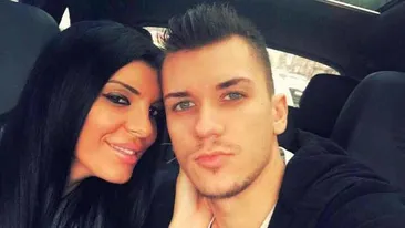 ANDREEA TONCIU şi-a lăsat fetiţa la volan, iar fanii brunetei au reacţionat imediat: „E ca mami!“