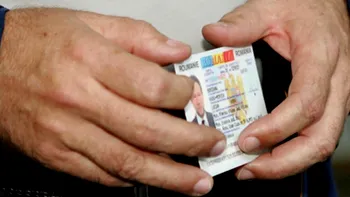 Cât costă schimbarea numelui în România, în 2026. Care sunt actele necesare