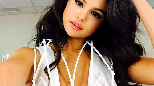 Selena Gomez, operată de urgenţă! Imagini de pe patul de spital