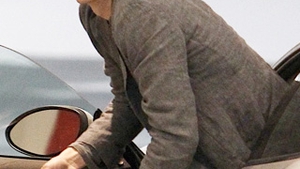 Ashton Kutcher a vizitat-o pe Demi Moore!