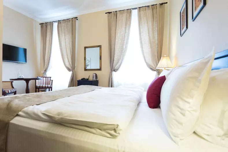 Cum arată hotelul de 2,5 milioane de euro al Simonei Halep. De necrezut câți lei costă o noapte de cazare