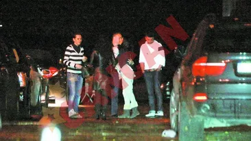 A imbratisat-o cu tot cu caine