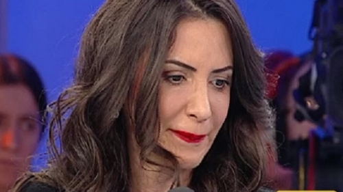 Mara Bănică, primele declaraţii după ce a fost luată cu ambulanţa din platou: "Norocul meu a fost că...". De la ce a pornit totul