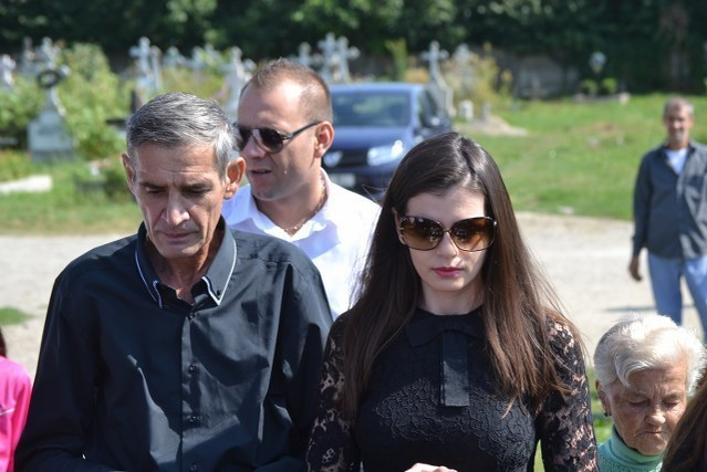 Ramona și Monica Gabor, în doliu. Tatăl lor a murit fulgerător și a fost dezvăluită cauza morții