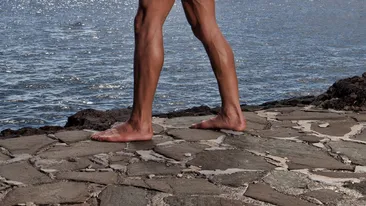 Striptease in Romania cu cei mai dotati barbati din lume! Tripozii vor face show pentru romance pe 8 martie