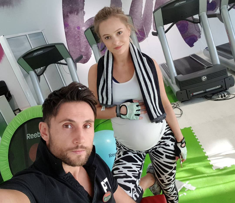 Sora Deliei își avertizează fanii, după ce i-a fost furată identitatea: ”Împrumută bani în numele meu”