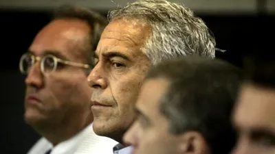 Investigație The Telegraph: Jeffrey Epstein a mutat mai multe computere în depozite secrete pe întreg teritoriul SUA înainte de percheziții