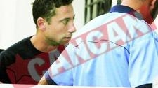 Militarul criminal, as la tras cu pistolul