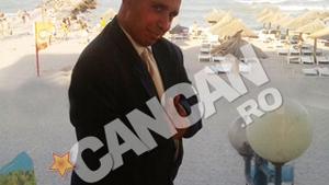 Atmosfera de la Lady Gaga e minciuna pe langa ce face Gigel Frone in discoteca la mare! A inceput cu "Americano", iar la "Mili se mou" toti erau in genunchi! Zeci de oameni ii scandau numele in delir