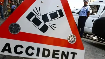 Accident teribil în Bacău. Două persoane au fost spulberate în timp ce traversau strada