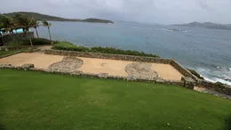 Noi imagini de pe insula izolată a lui Epstein: opere de artă, camere misterioase și obiecte incriminante